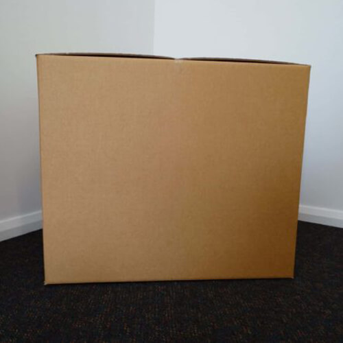 Large closed cube box
